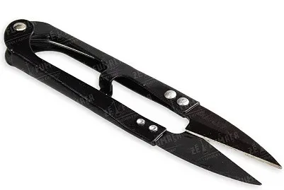 TESOURA MANUAL EM METAL